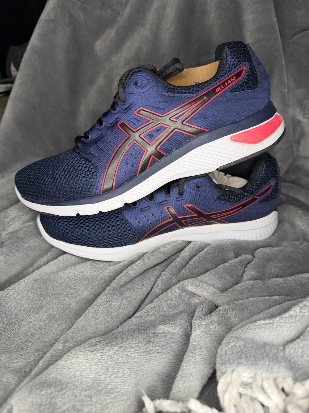 ASICS Men’s GEL-EASE Navy Running Shoes with Red Accent